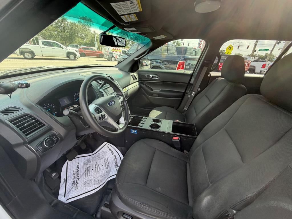 2015 Ford Explorer - $7,999