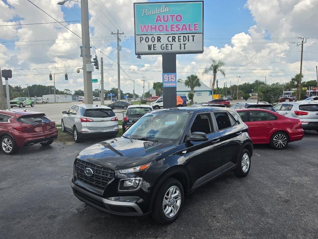 2021 Hyundai Venue - $9,999