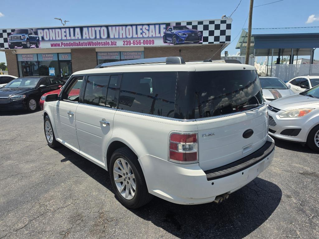 2012 Ford Flex - $3,999