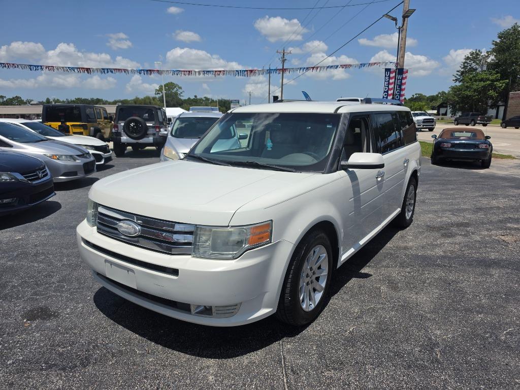 2012 Ford Flex - $3,999