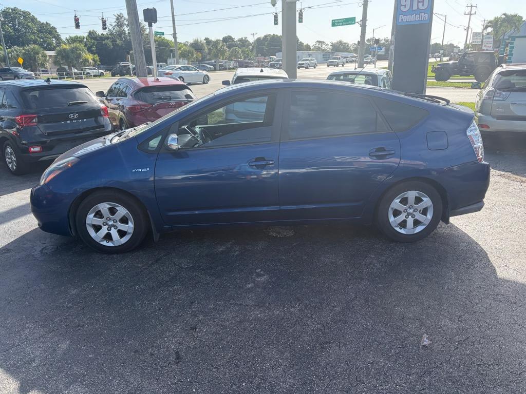 2009 Toyota Prius - $5,999