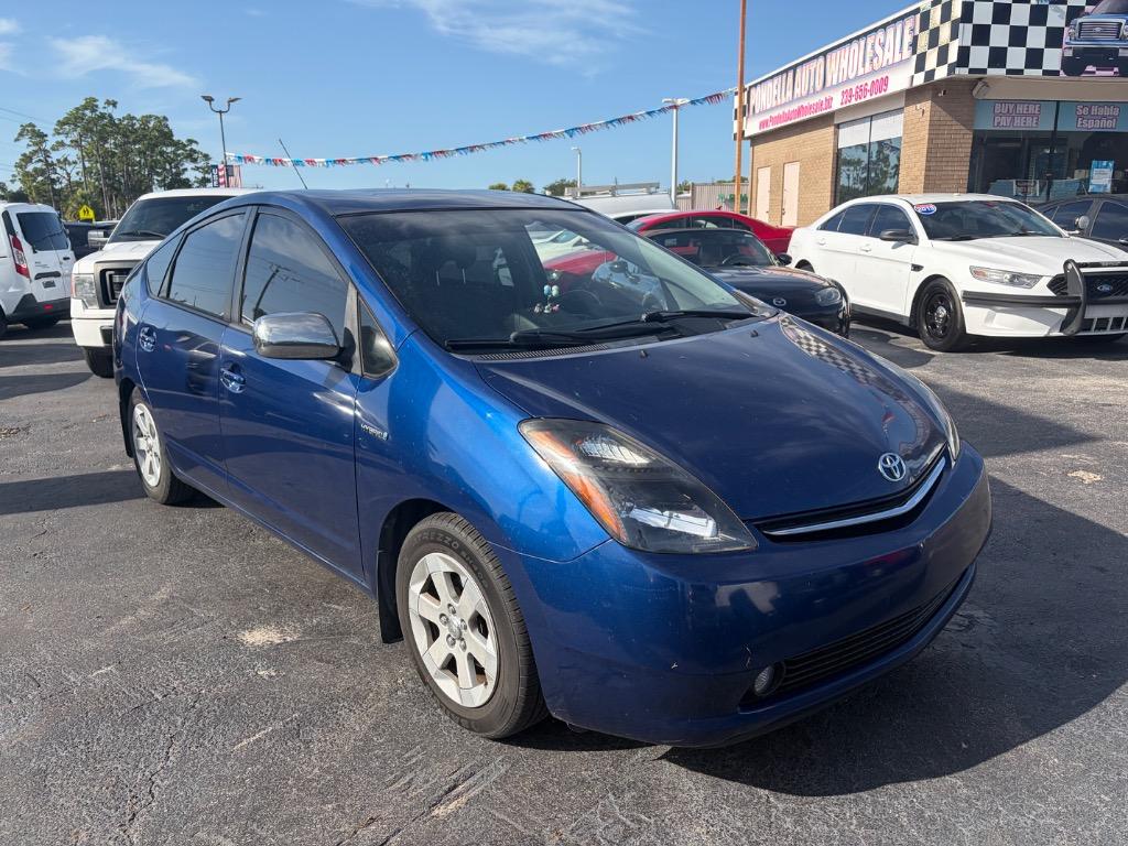 2009 Toyota Prius - $5,999