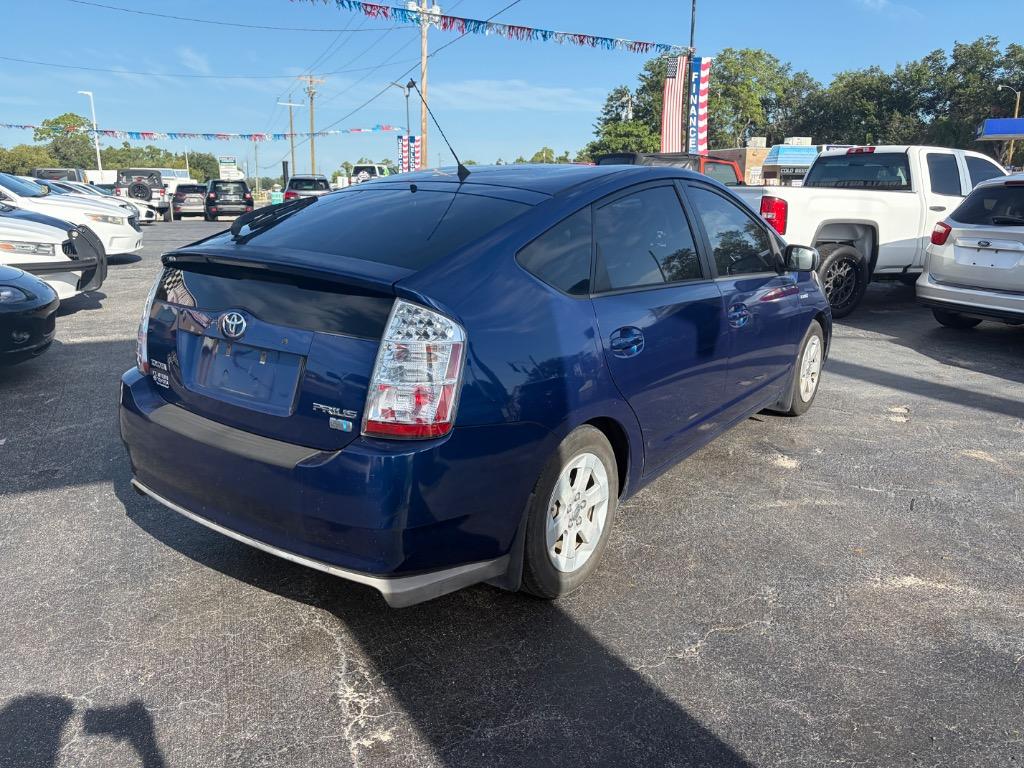 2009 Toyota Prius - $5,999