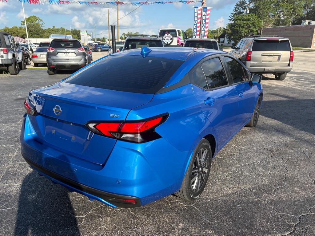 2021 Nissan Versa - $9,500