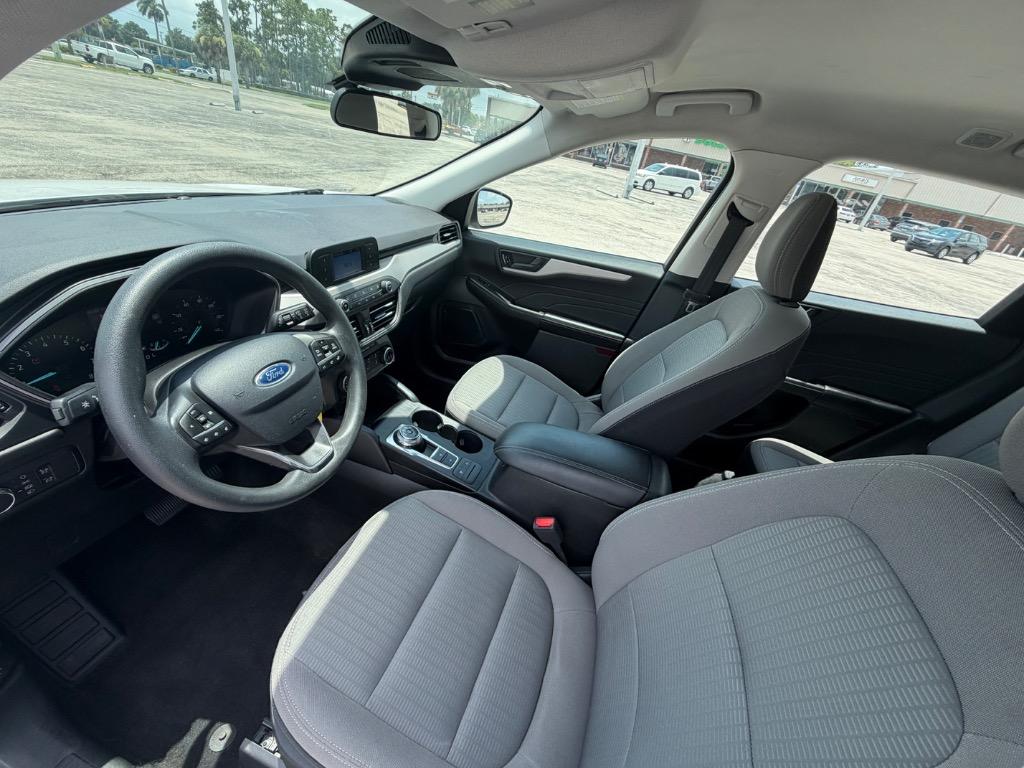 2021 Ford Escape - $13,000