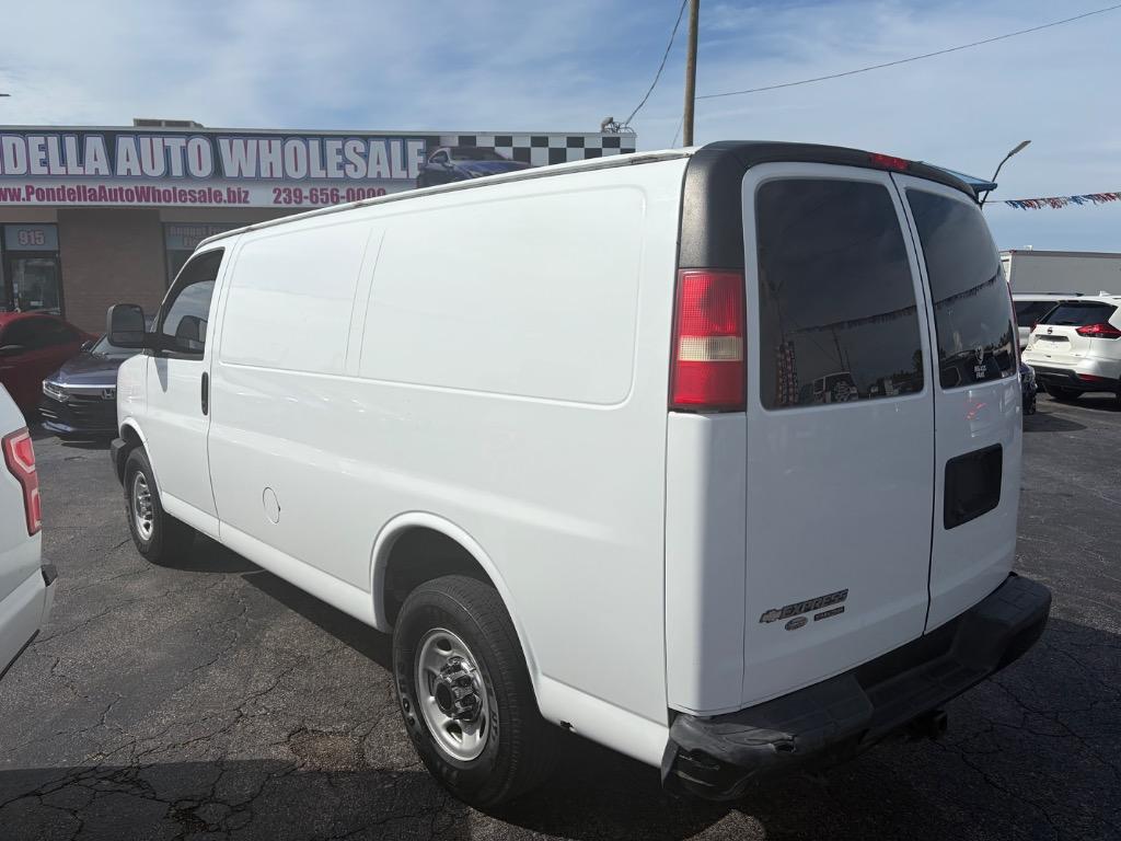 2015 Chevrolet Express - $5,500