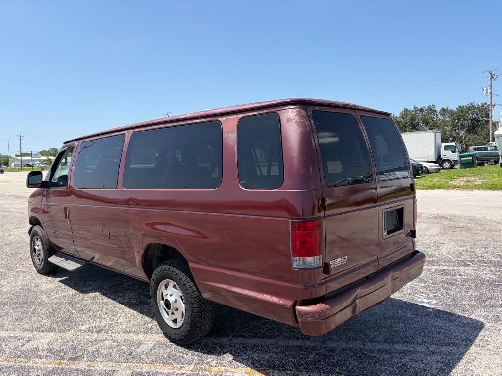 2005 Ford E-350 - $4,999