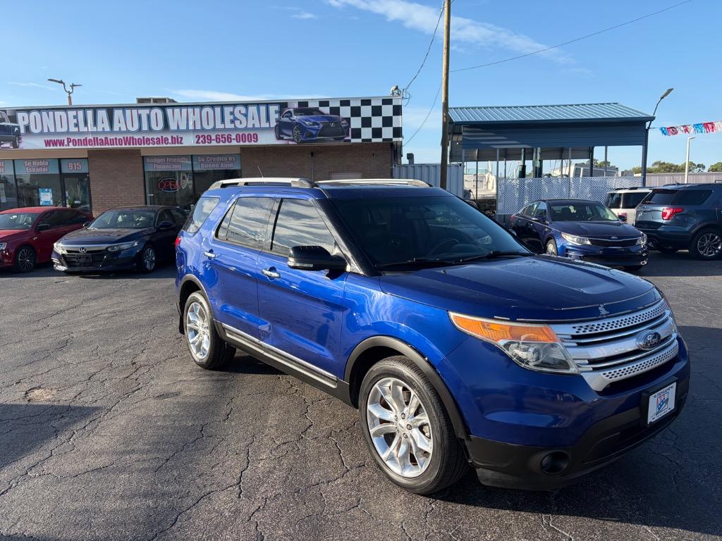 2015 Ford Explorer - $9,999