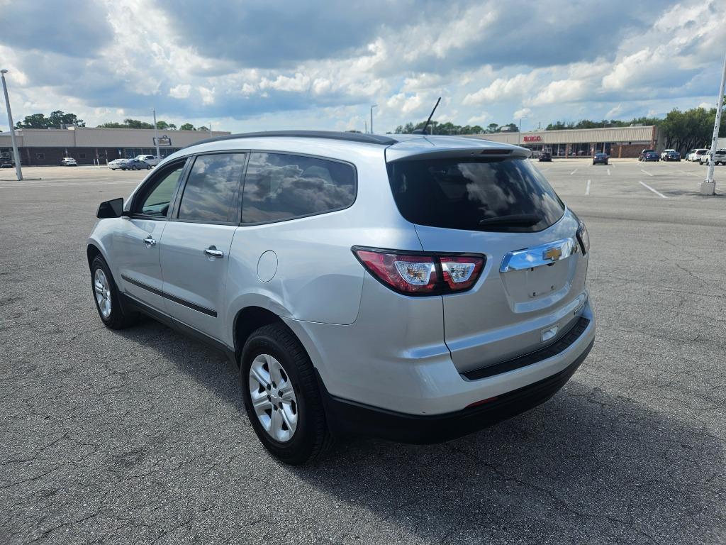 2014 Chevrolet Traverse - $5,999