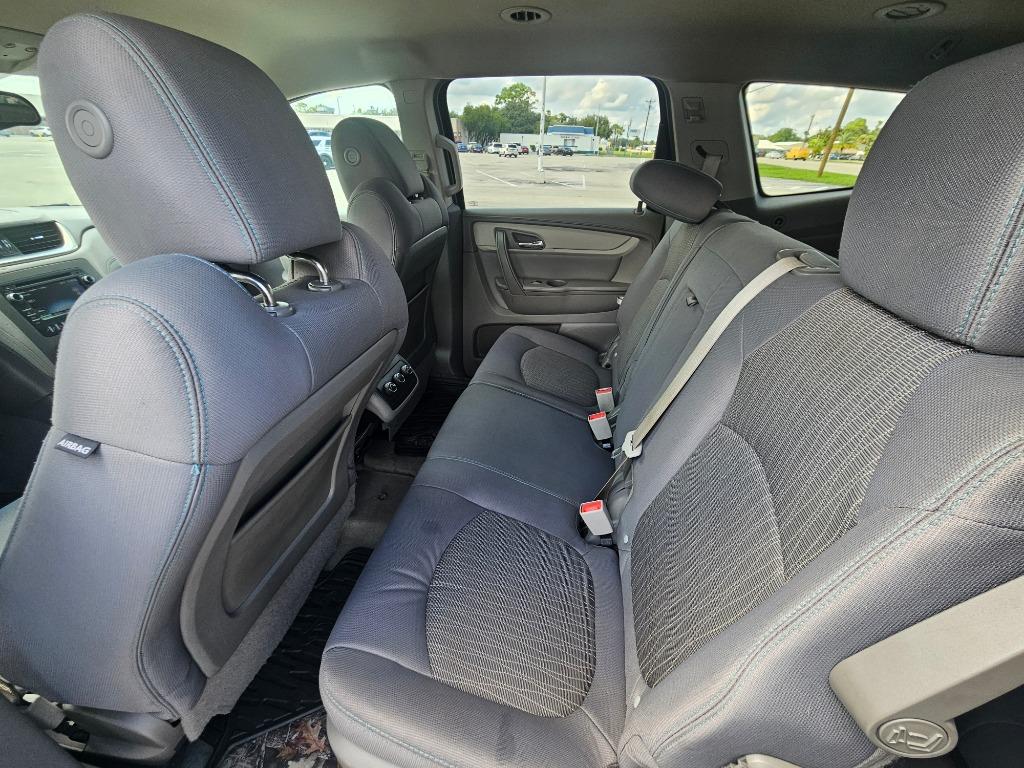 2014 Chevrolet Traverse - $5,999