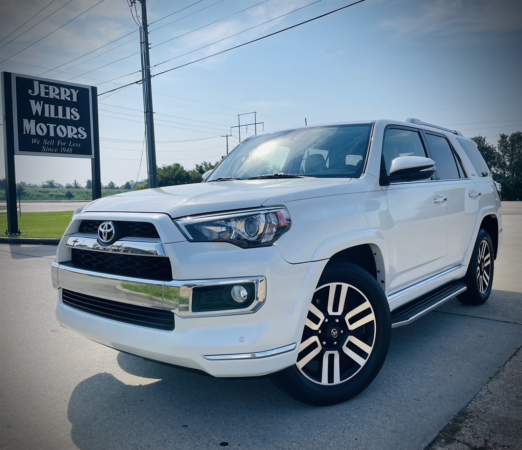 2016 Toyota 4Runner Limited photo