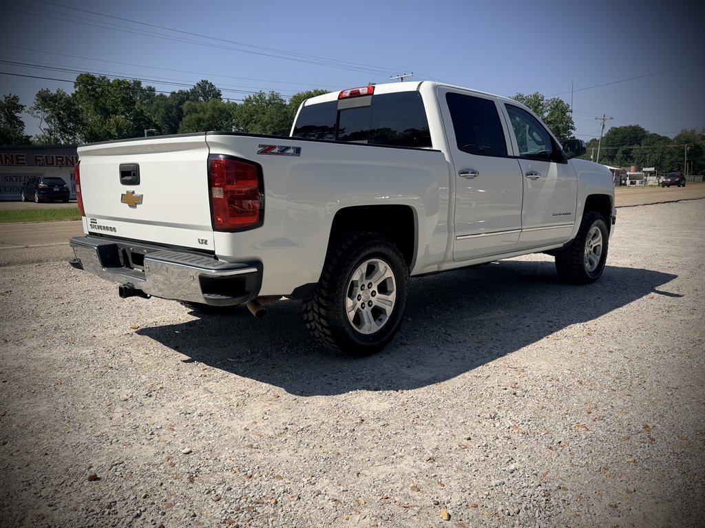 2014 Chevrolet Silverado - $14,450
