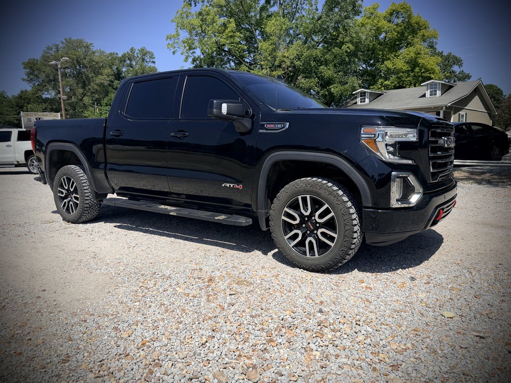 2020 GMC Sierra - $26,450