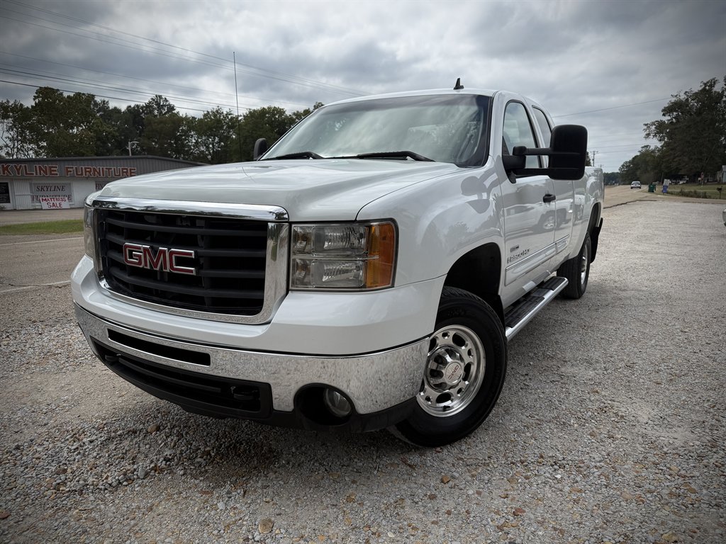 2008 GMC Sierra - $12,450