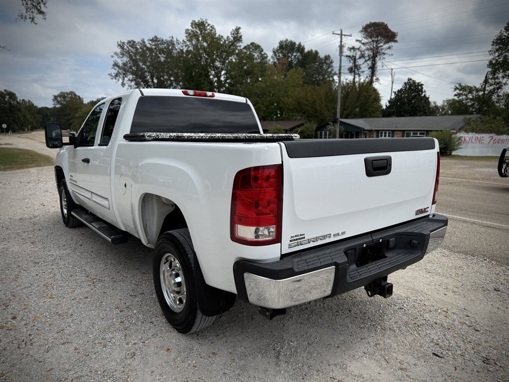 2008 GMC Sierra - $12,450