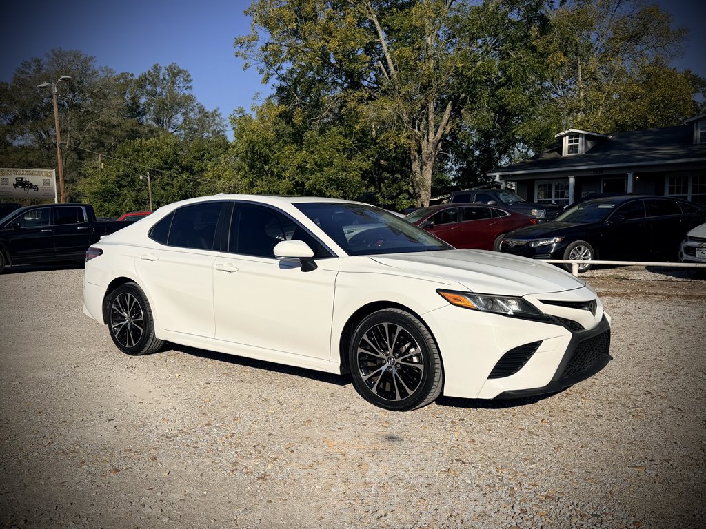 2018 Toyota Camry - $12,950