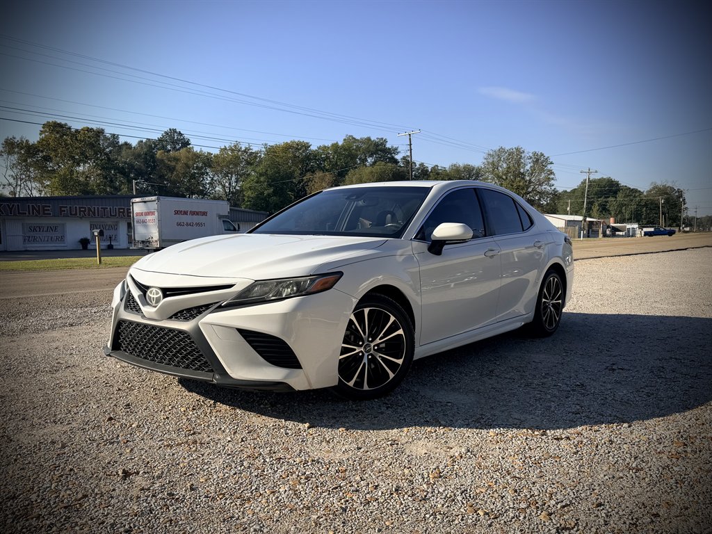 2018 Toyota Camry - $12,950