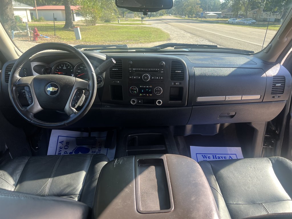 2011 Chevrolet Silverado - $12,950