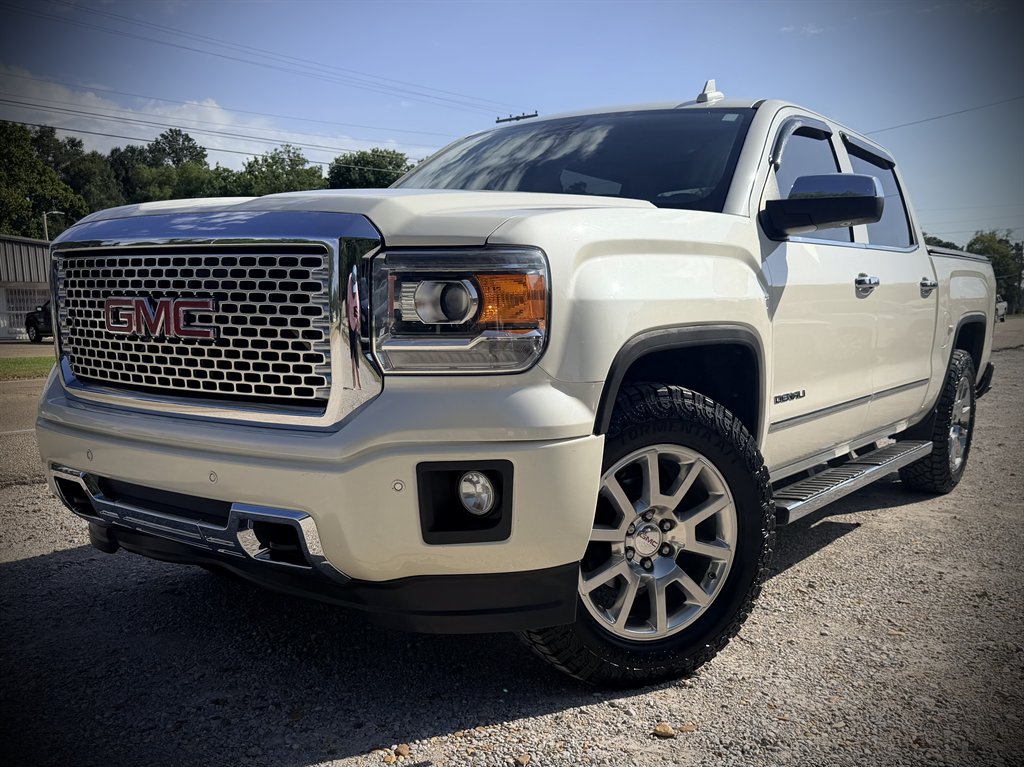 2015 GMC Sierra 1500 - $16,850