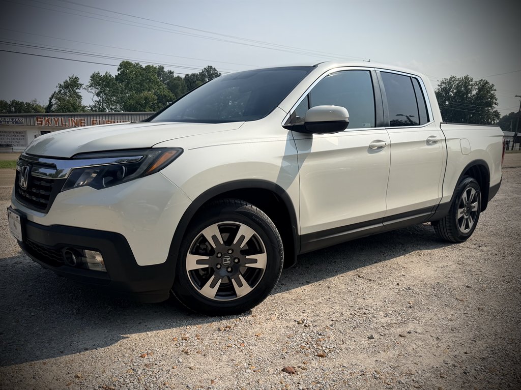 2019 Honda Ridgeline - $16,950