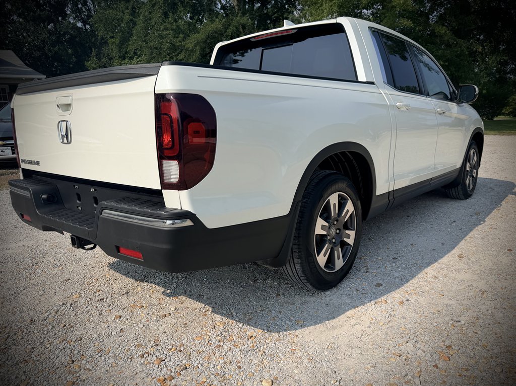2019 Honda Ridgeline - $16,950