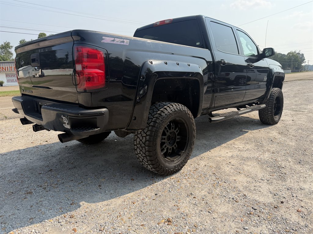 2017 Chevrolet Silverado - $22,950