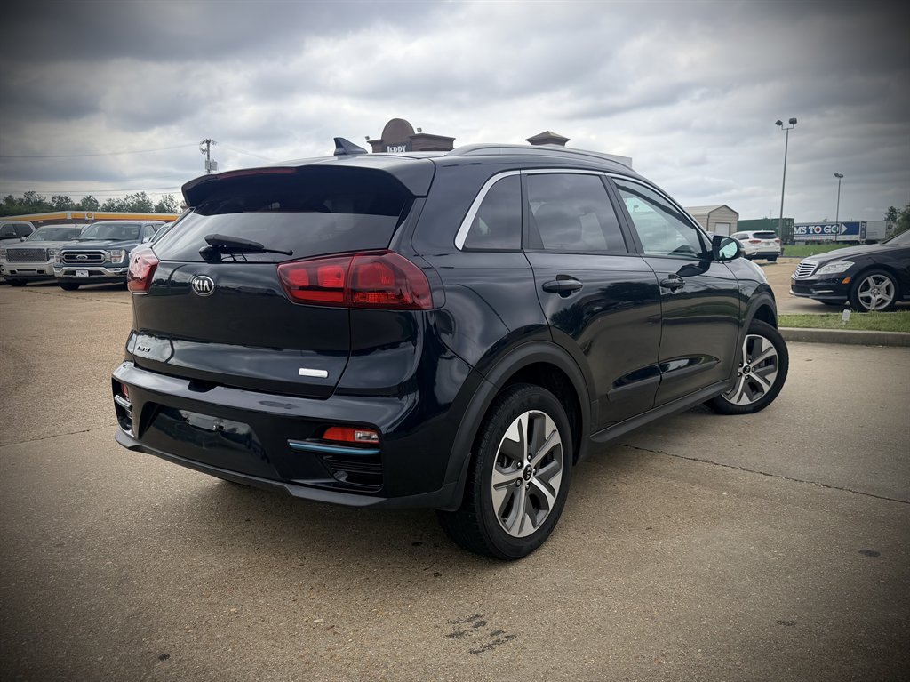2021 Kia Niro - $12,950
