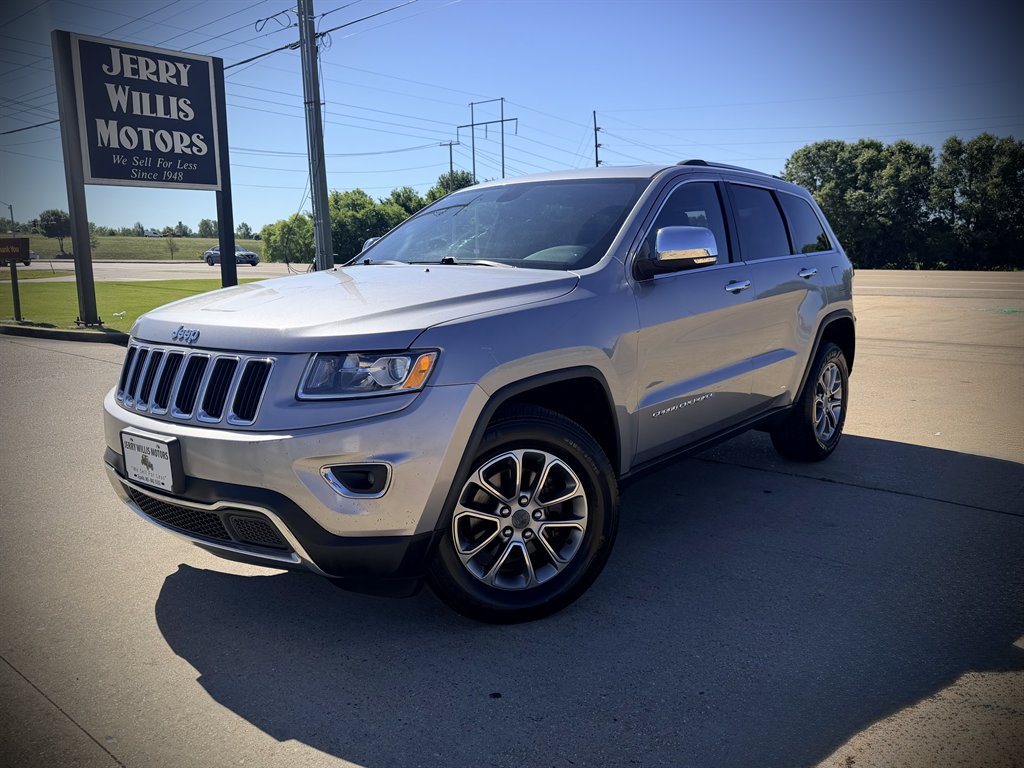 2015 Jeep Cherokee - $11,450