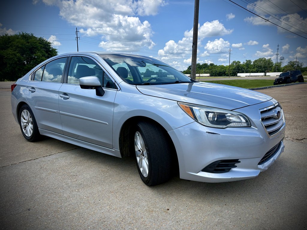 2017 Subaru Legacy - $10,450