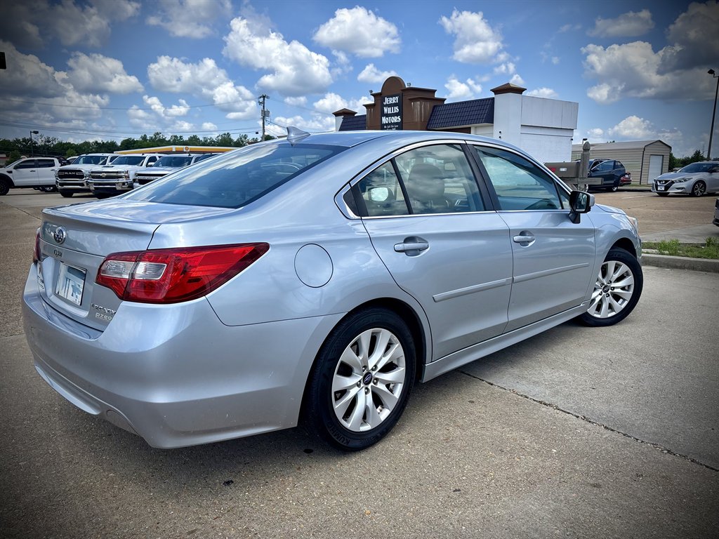 2017 Subaru Legacy - $10,450