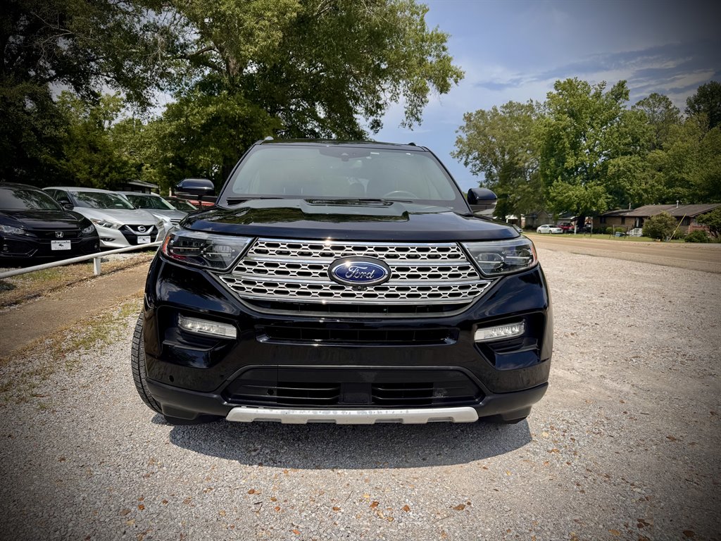 2020 Ford Explorer - $12,950