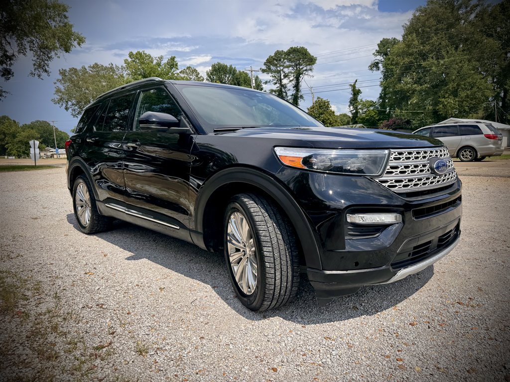 2020 Ford Explorer - $12,950