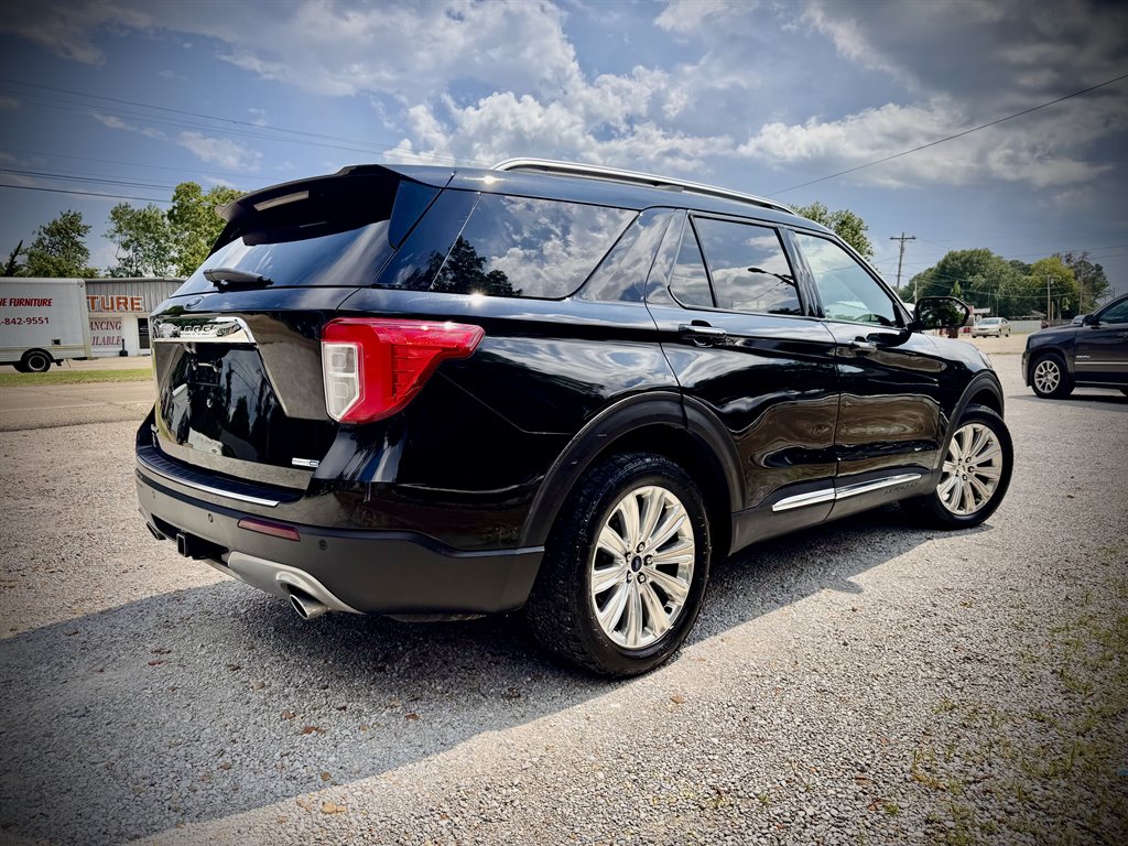 2020 Ford Explorer - $12,950