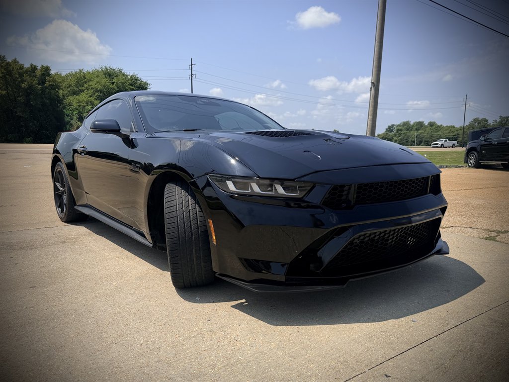 2024 Ford Mustang - $35,950