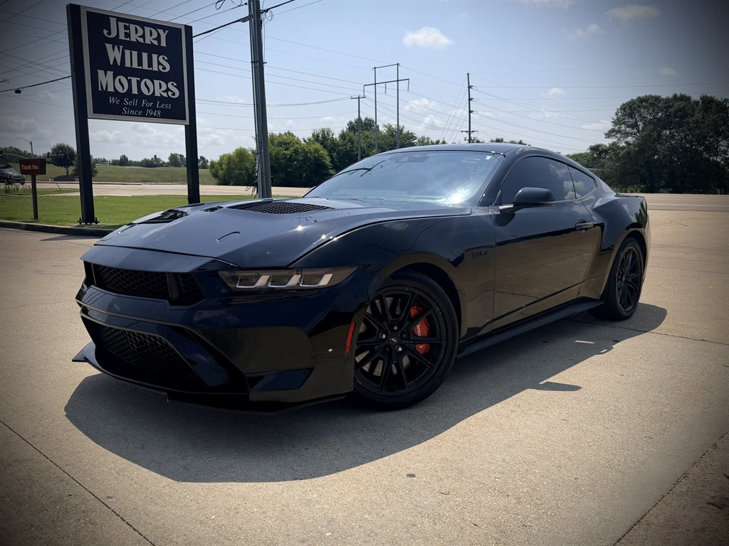 2024 Ford Mustang - $35,950