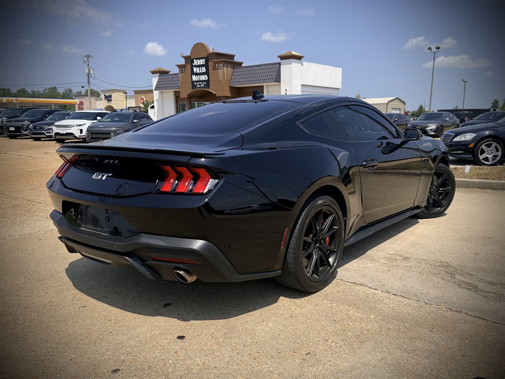 2024 Ford Mustang - $35,950