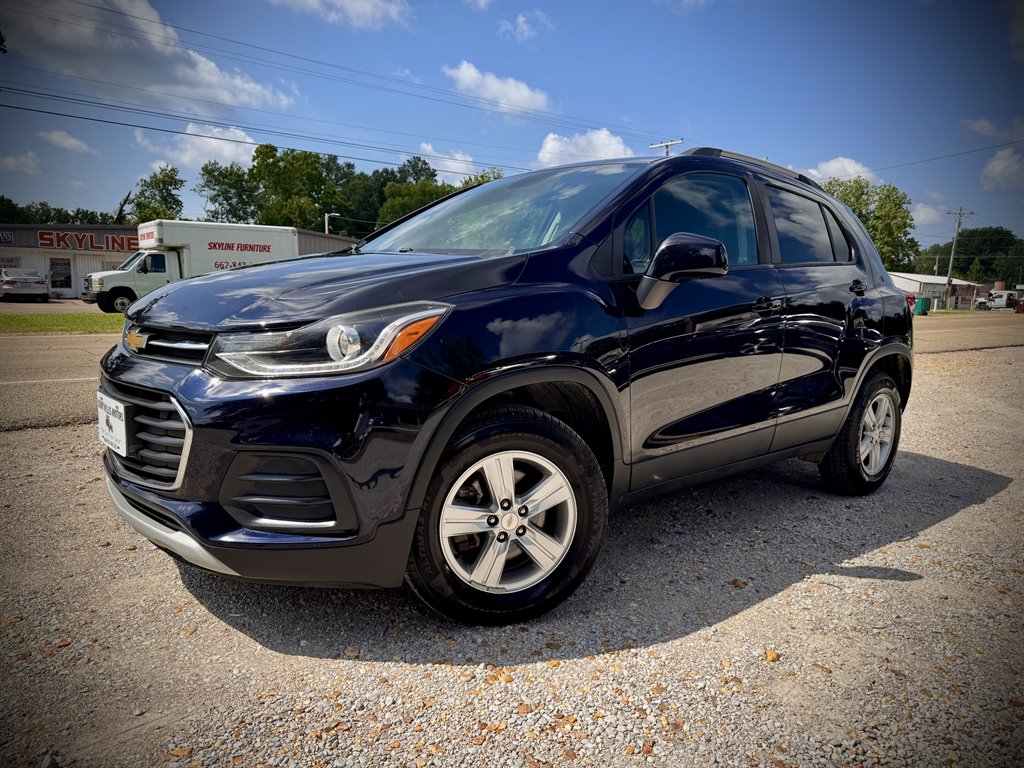 2022 Chevrolet Trax - $13,850