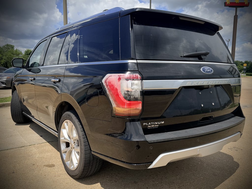 2018 Ford Expedition - $18,950