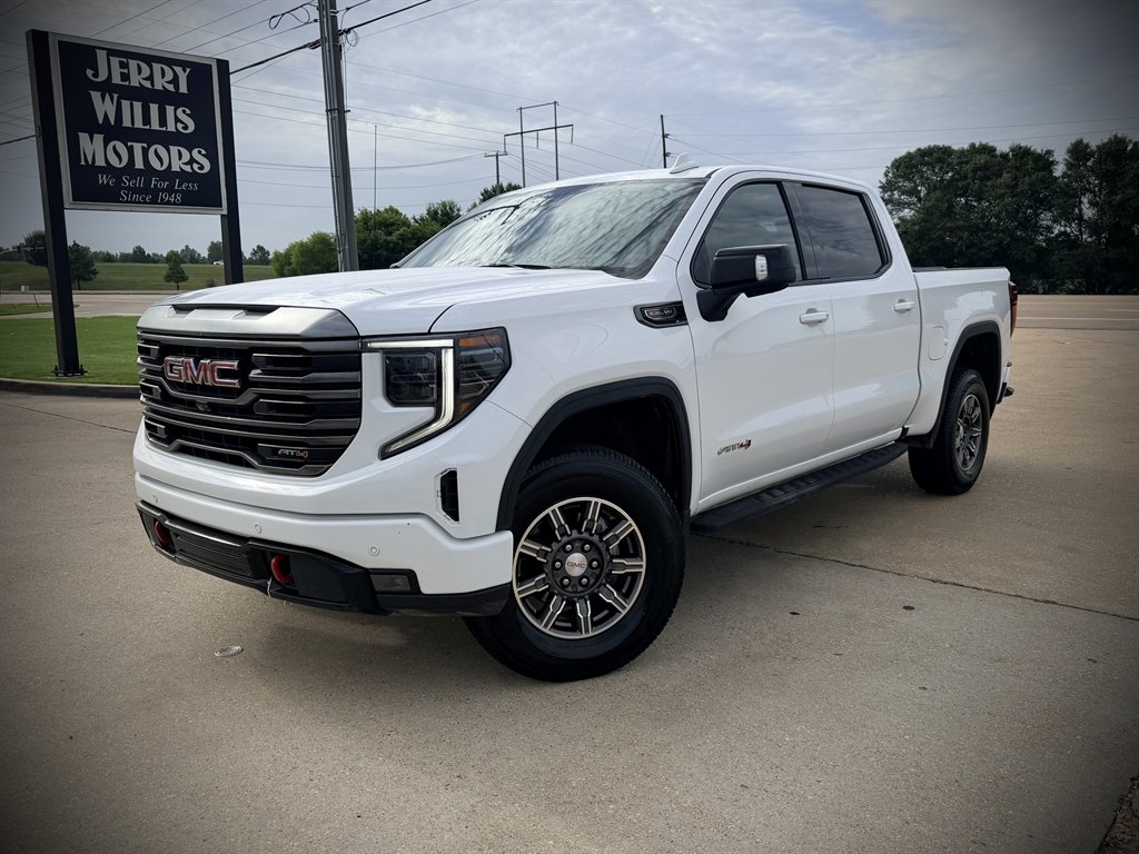 2024 GMC Sierra - $43,450