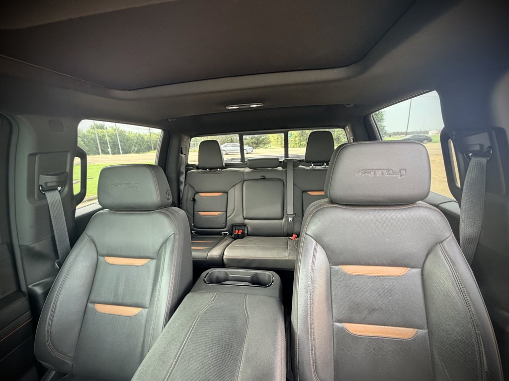 2024 GMC Sierra - $43,450