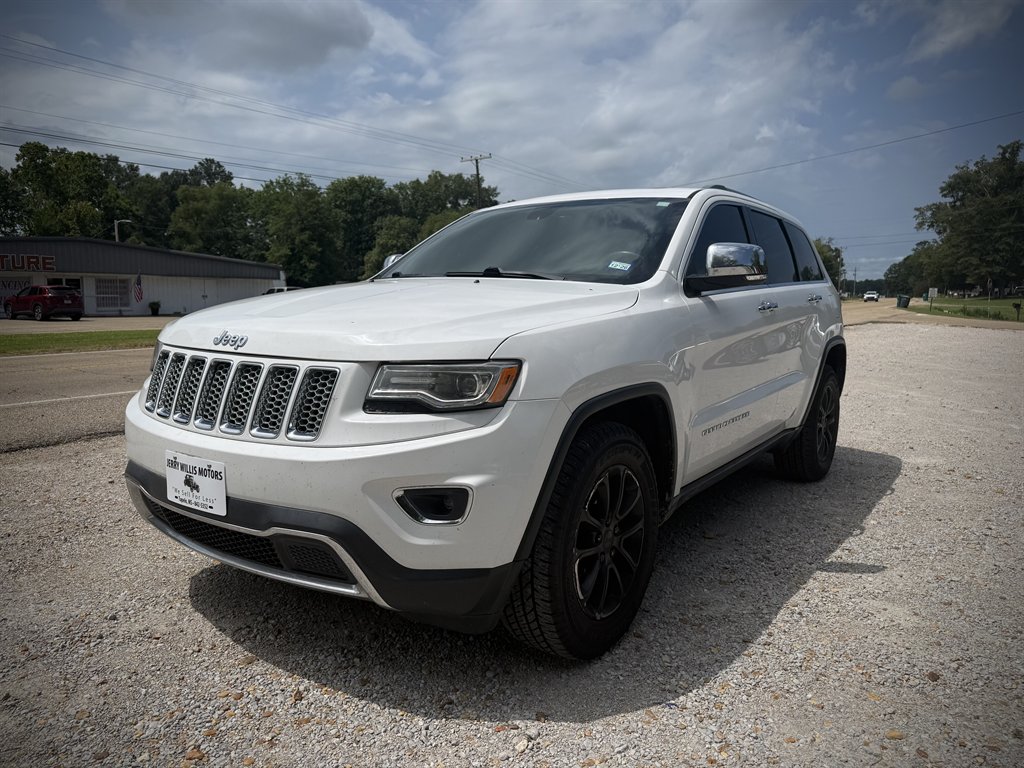 2015 Jeep Cherokee - $10,450