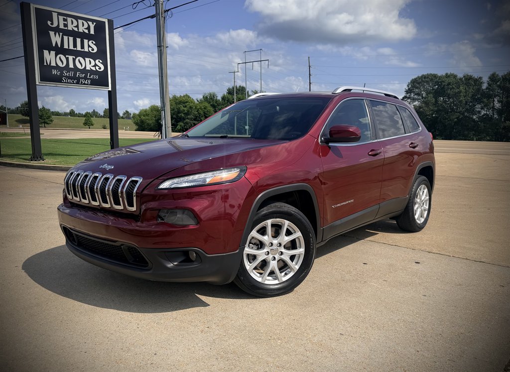 2018 Jeep Cherokee - $10,950