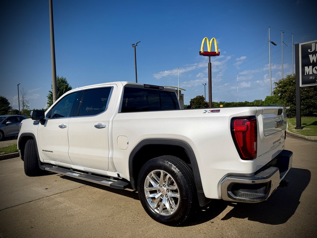 2020 GMC Sierra - $25,850