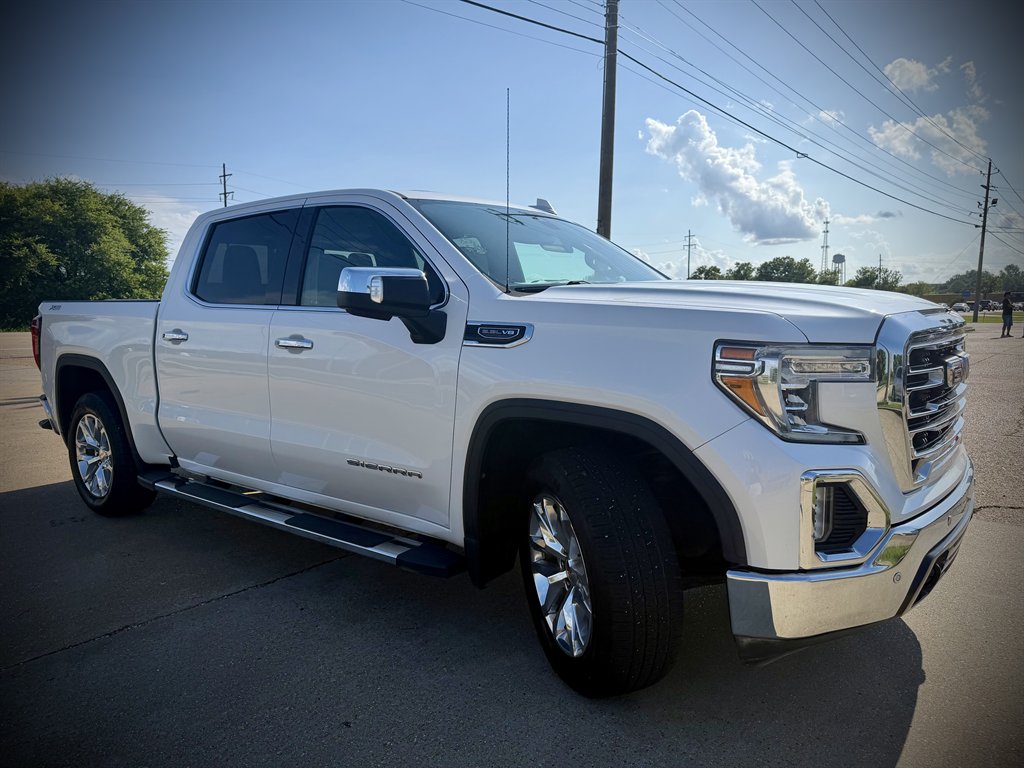 2020 GMC Sierra - $25,850