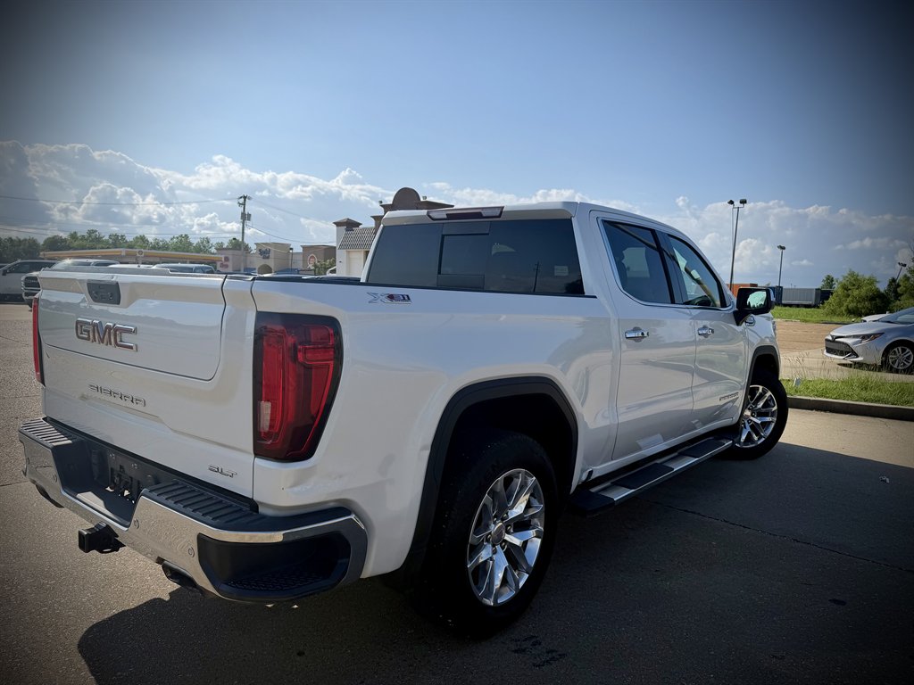 2020 GMC Sierra - $25,850