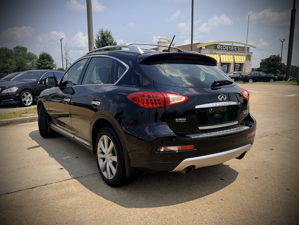 2016 INFINITI QX50 - $11,450