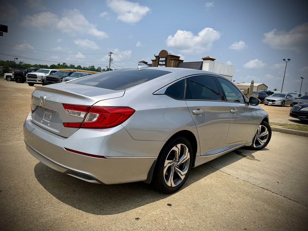 2018 Honda Accord - $15,850