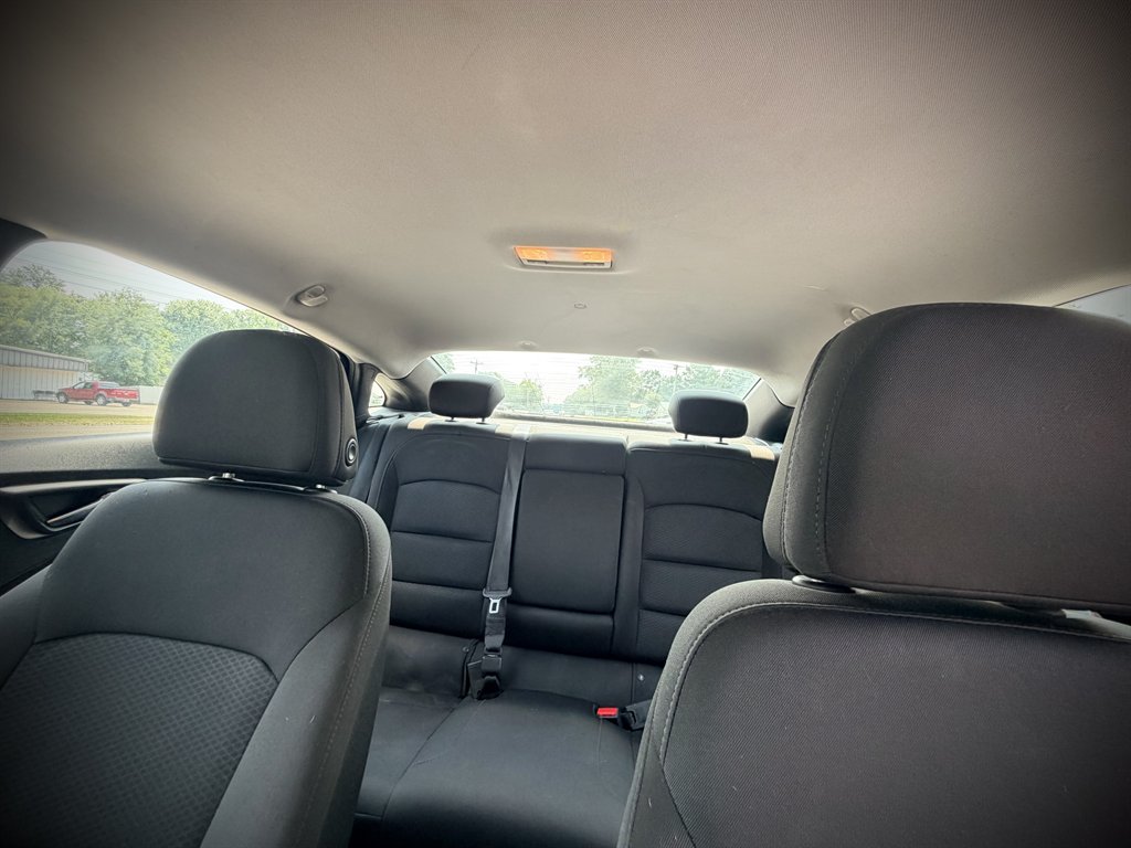 2018 Chevrolet Malibu - $9,950