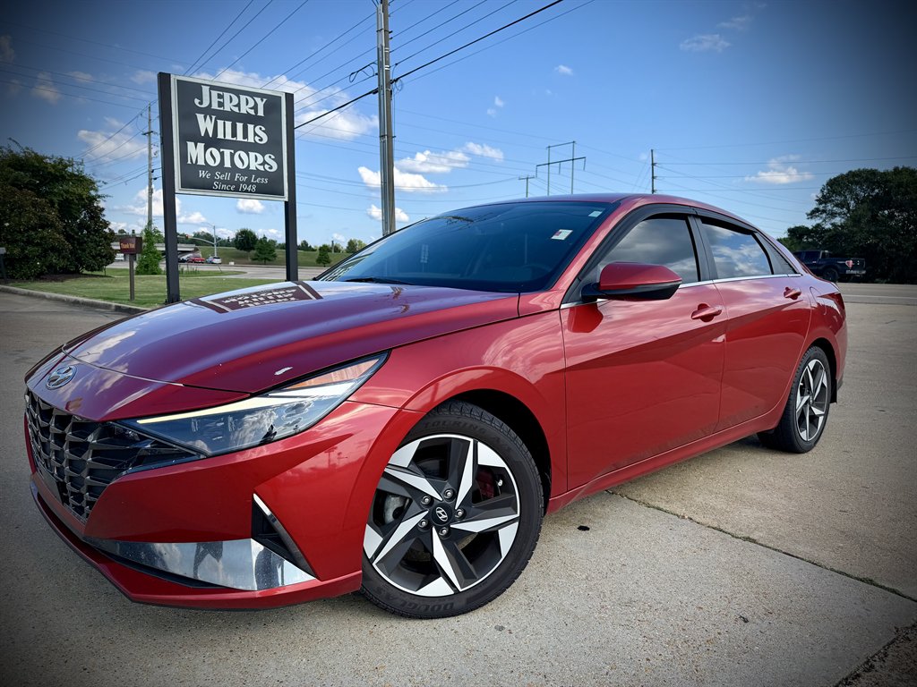 2022 Hyundai Elantra - $14,950