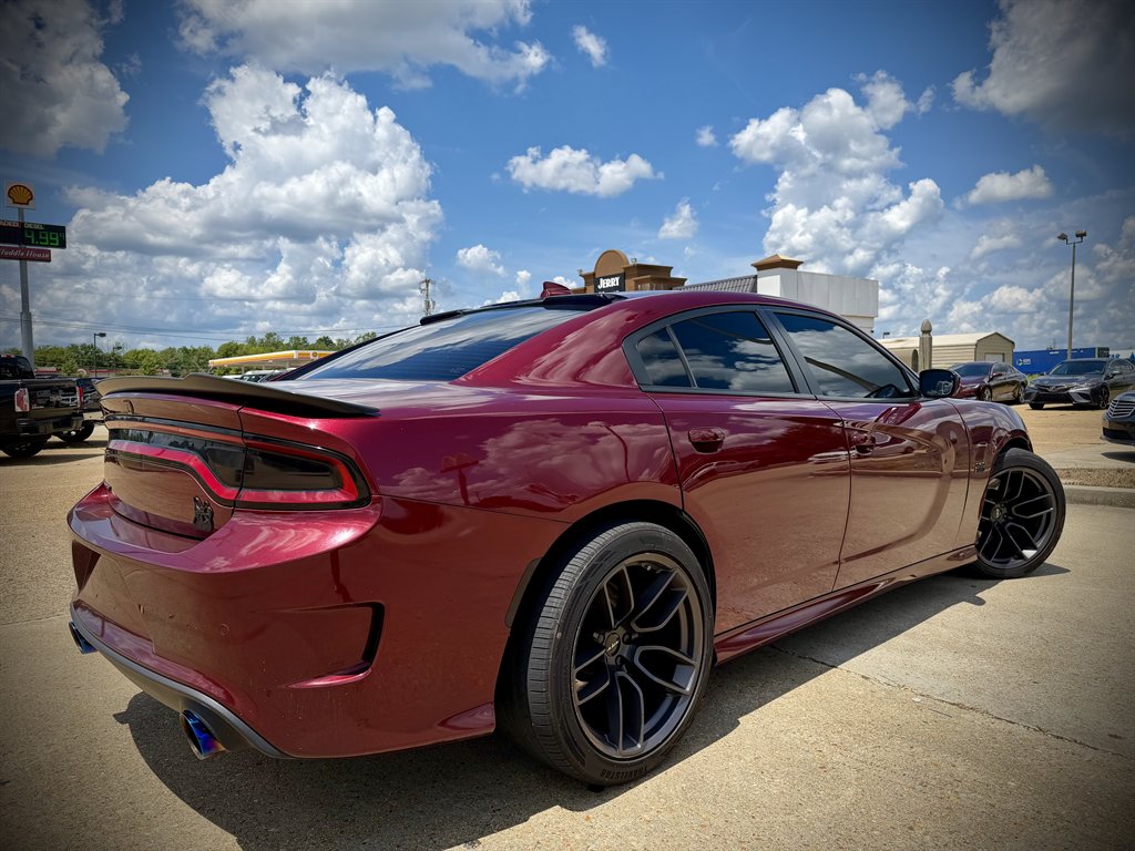 2019 Dodge Charger - $27,450